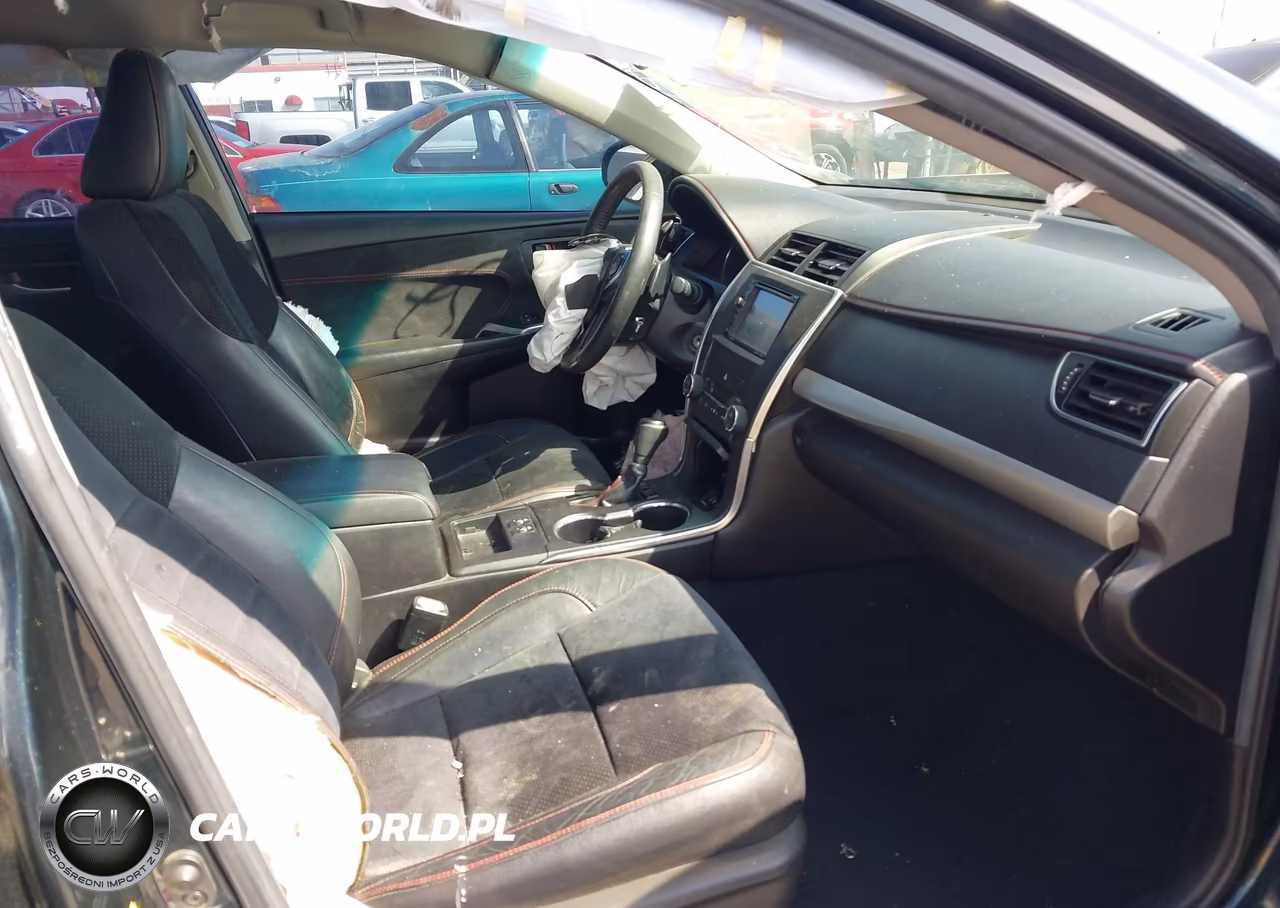 2015 Toyota Camry Xse VIN:4T1BF1FK9FU477187 - 5
