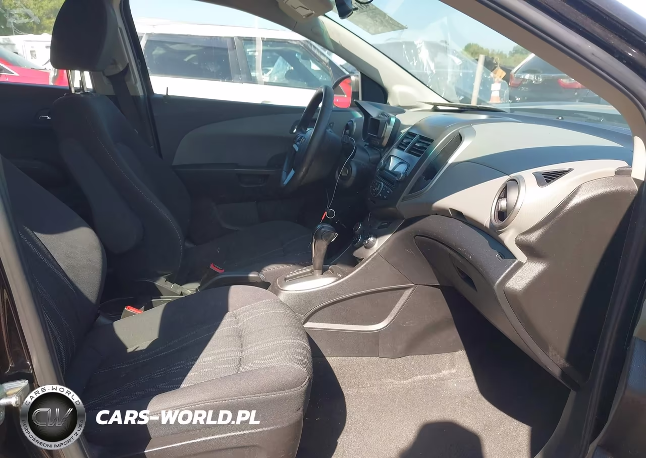 CHEVROLET SONIC LT VIN:1G1JC6SH6F4202286 - 5