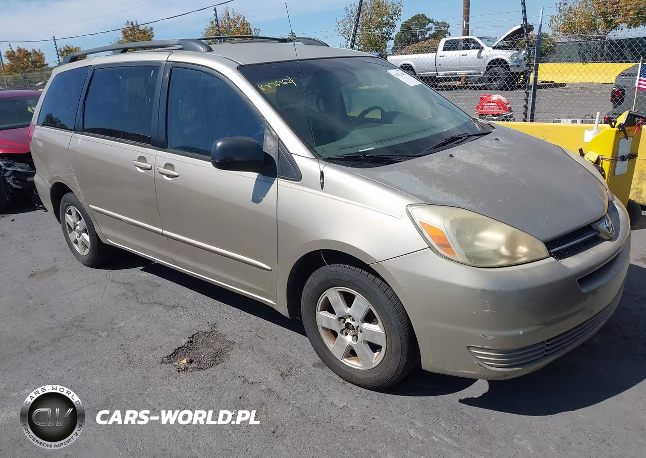 2005 Toyota Sienna Le