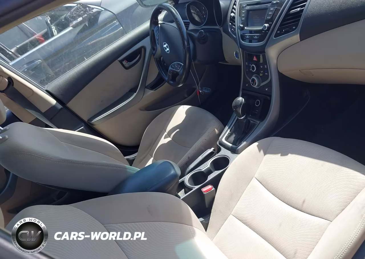 2016 Hyundai Elantra Value Edition VIN:5NPDH4AE8GH690122 - 5