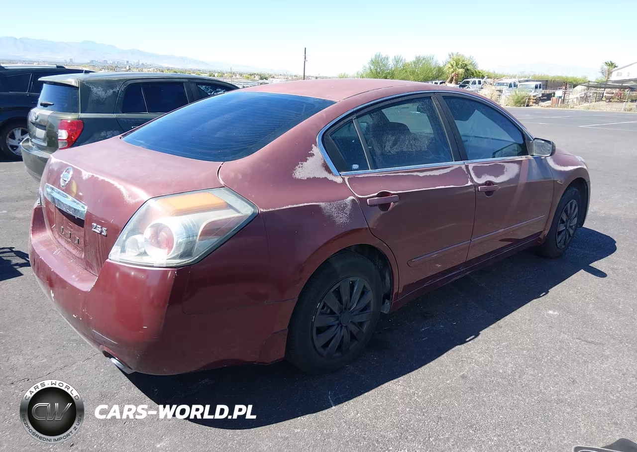 2011 Nissan Altima 2.5 S VIN:1N4AL2AP7BN434933 - 4