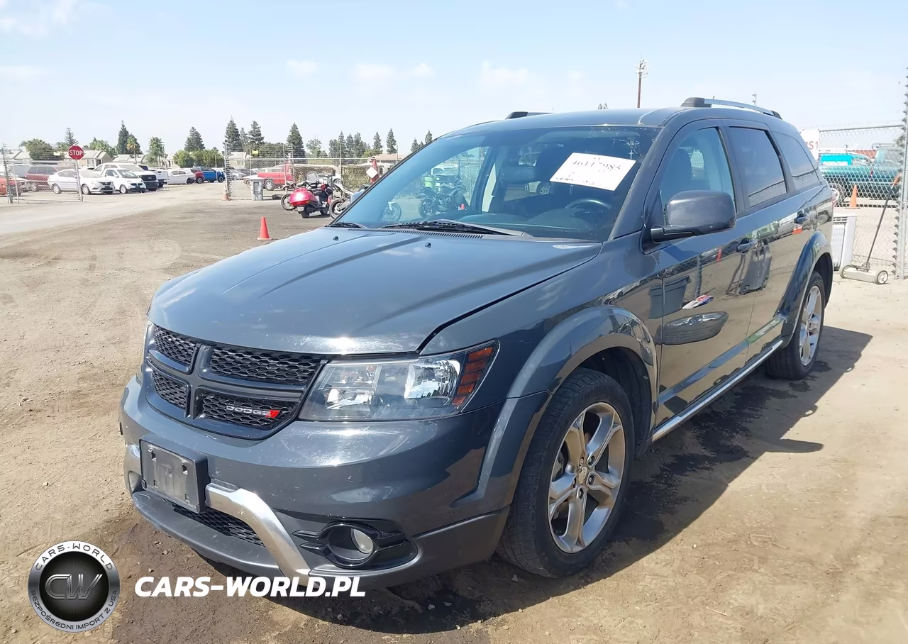 2017 Dodge Journey Crossroad VIN:3C4PDCGGXHT564485 - 2