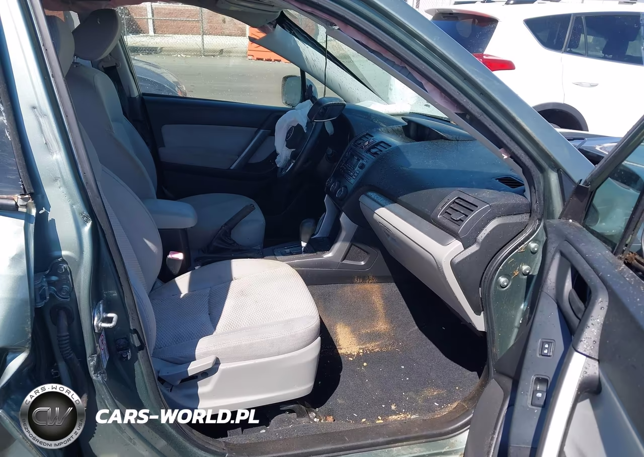 2014 Subaru Forester 2.5I Premium VIN:JF2SJAECXEH496305 - 5
