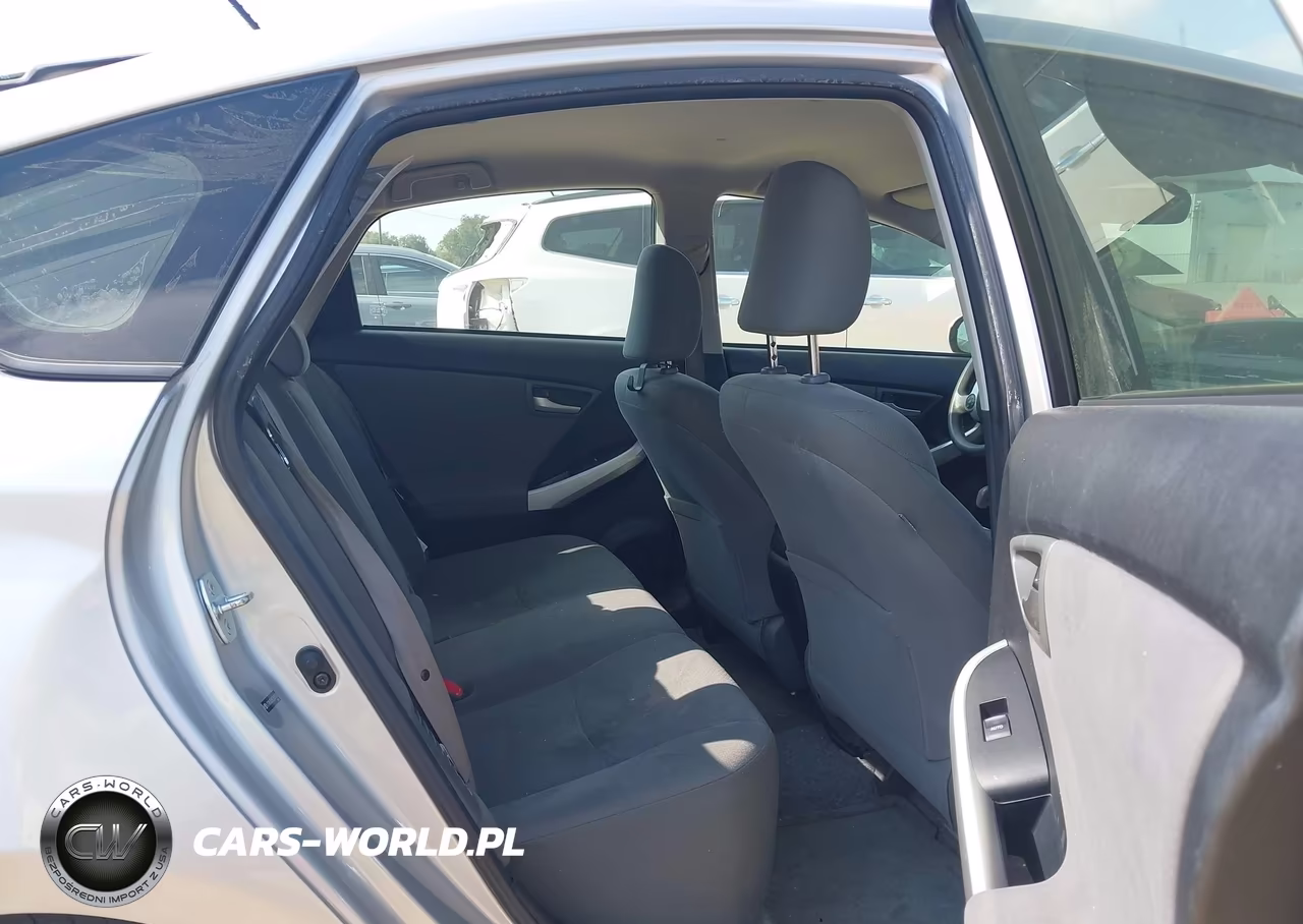 2012 Toyota Prius Two VIN:JTDKN3DU5C5509436 - 8