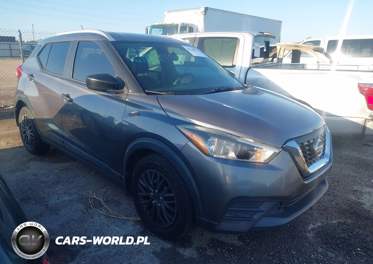 2018 Nissan Kicks S