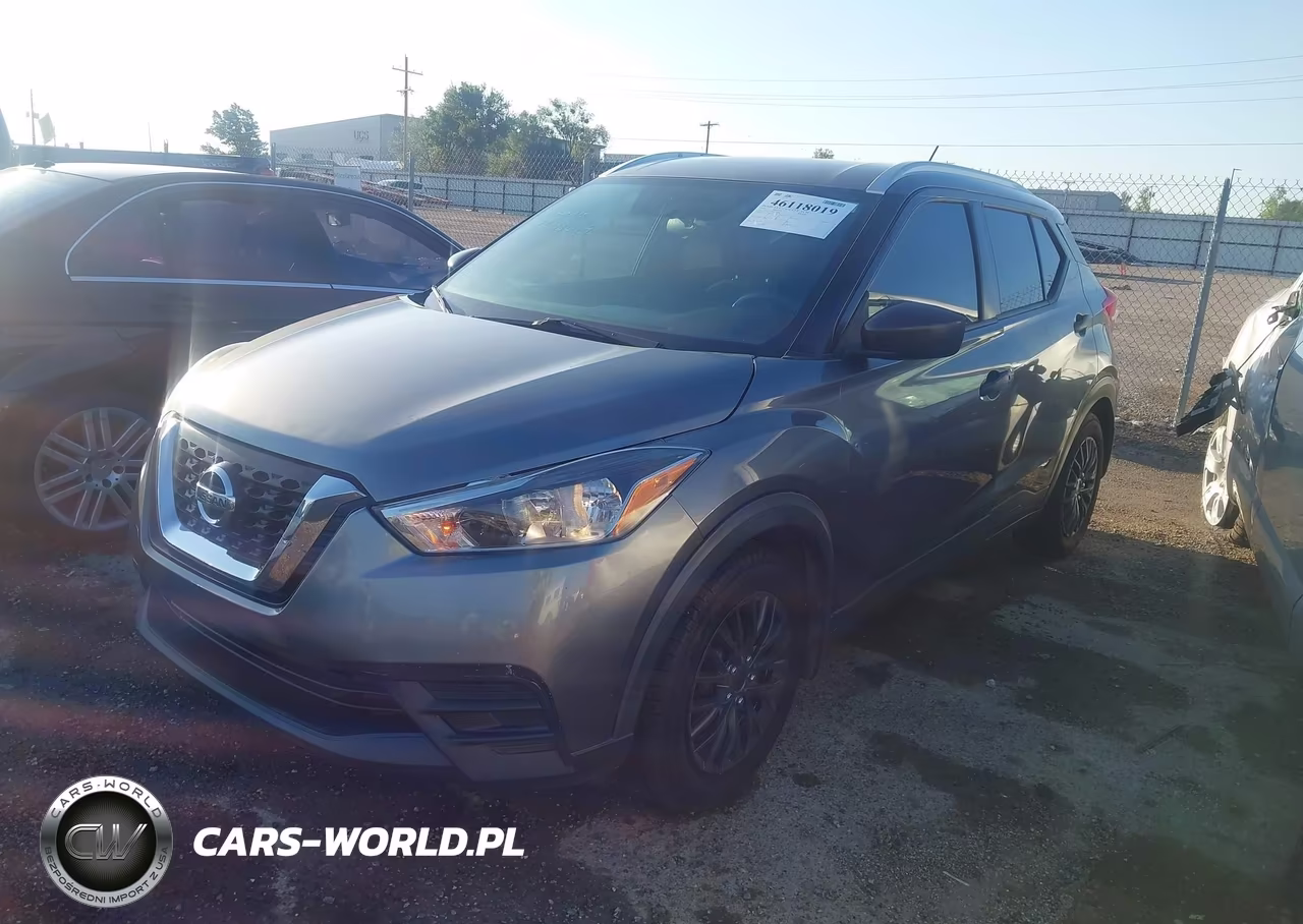 2018 Nissan Kicks S VIN:3N1CP5CU3JL523282 - 2