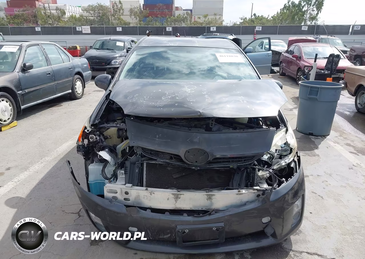 2011 Toyota Prius Two VIN:JTDKN3DU6B0279207 - 12
