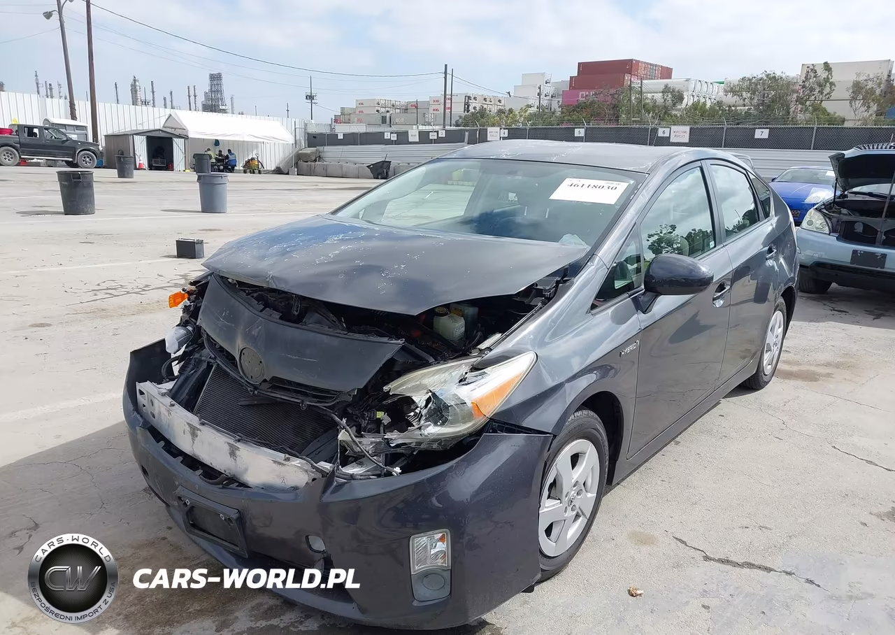 2011 Toyota Prius Two VIN:JTDKN3DU6B0279207 - 6
