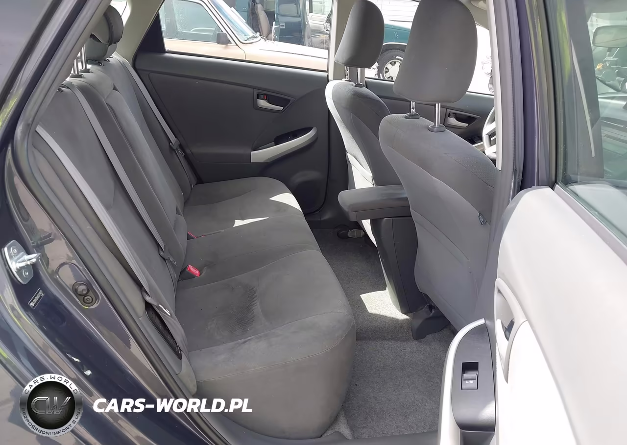 2011 Toyota Prius Two VIN:JTDKN3DU6B0279207 - 8