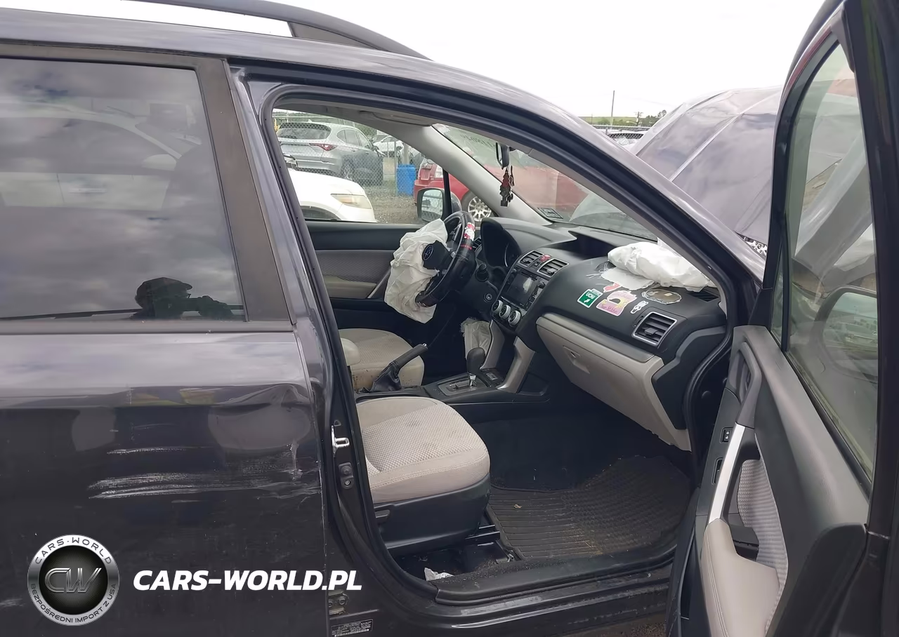 2018 Subaru Forester 2.5I Premium VIN:JF2SJAEC8JH570802 - 5