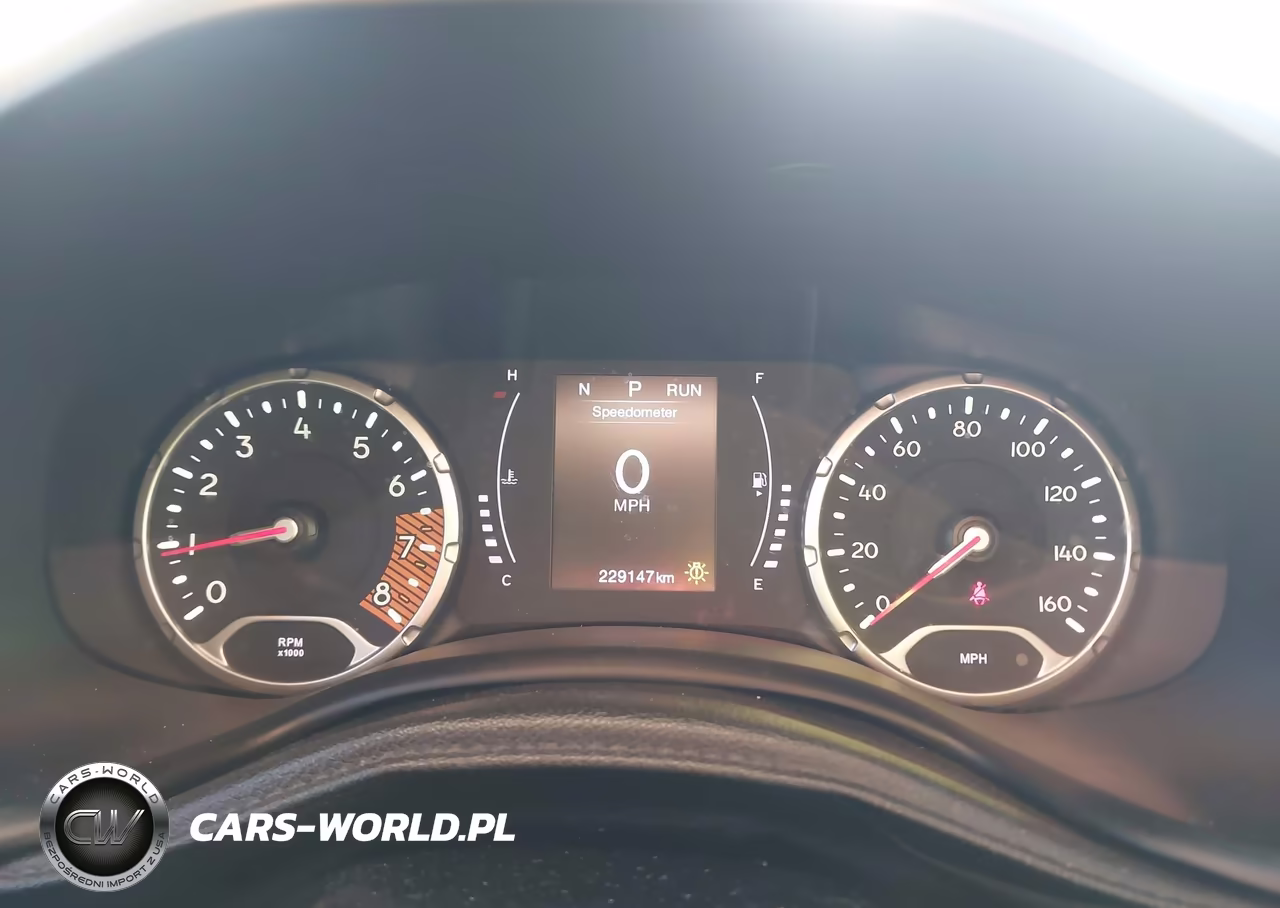 2019 Jeep Renegade Latitude 4X4 VIN:ZACNJBBB9KPK58430 - 7