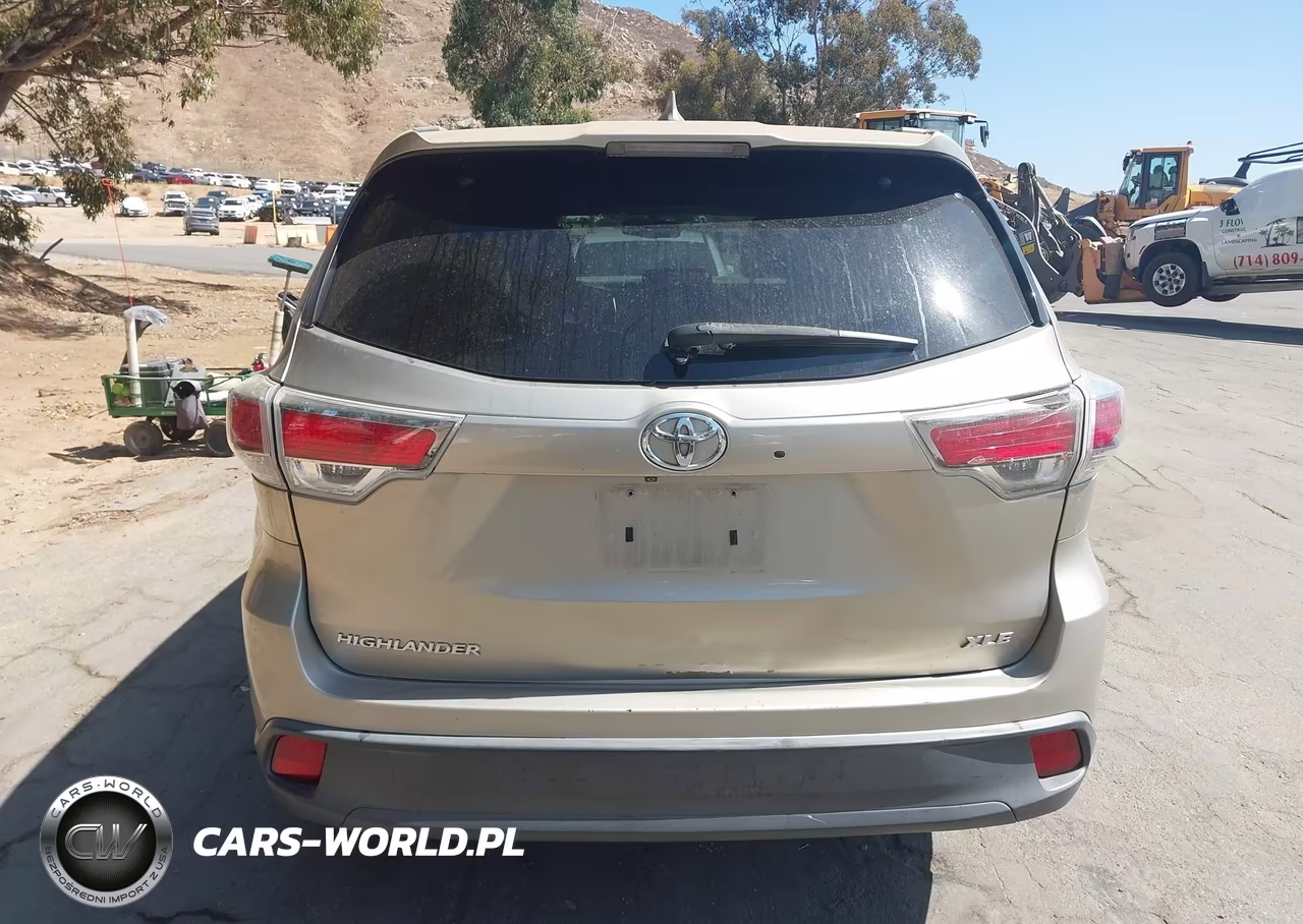2014 Toyota Highlander Xle V6 VIN:5TDKKRFH2ES009436 - 16