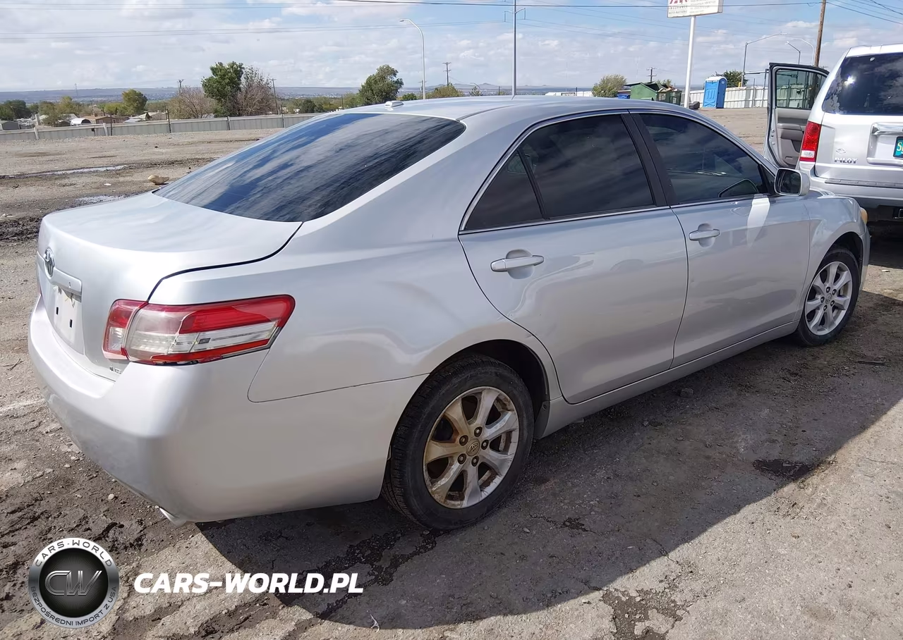 2011 Toyota Camry Le V6 VIN:JTNBK3EK6B3050672 - 4