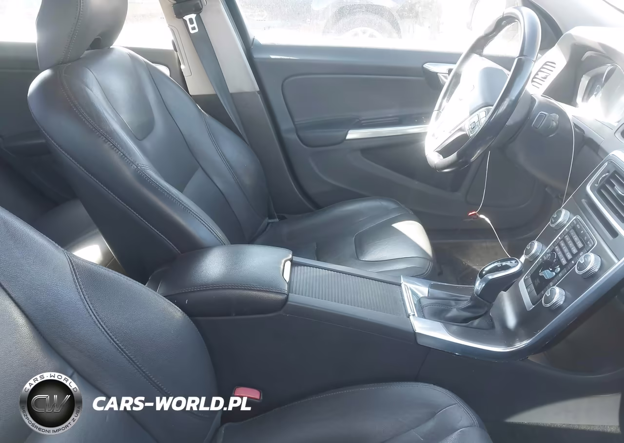 2016 Volvo S60 T5 Drive-E Premier VIN:YV126MFK5G2390965 - 5