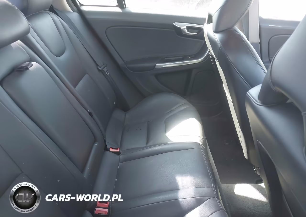 2016 Volvo S60 T5 Drive-E Premier VIN:YV126MFK5G2390965 - 8