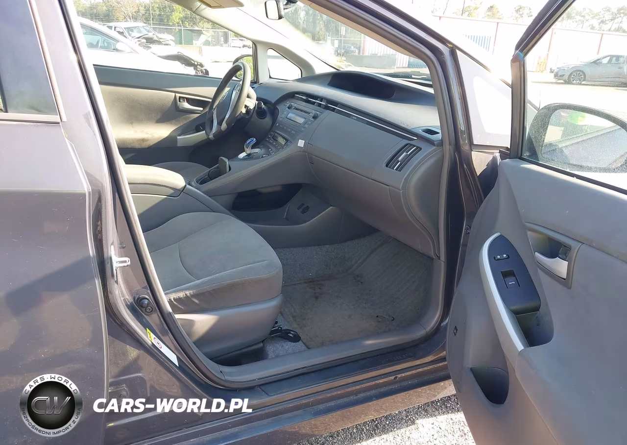 2010 Toyota Prius Iii VIN:JTDKN3DU8A5208303 - 5
