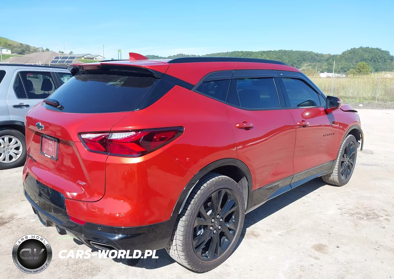 2021 Chevrolet Blazer Awd Rs VIN:3GNKBKRS4MS583729 - 4