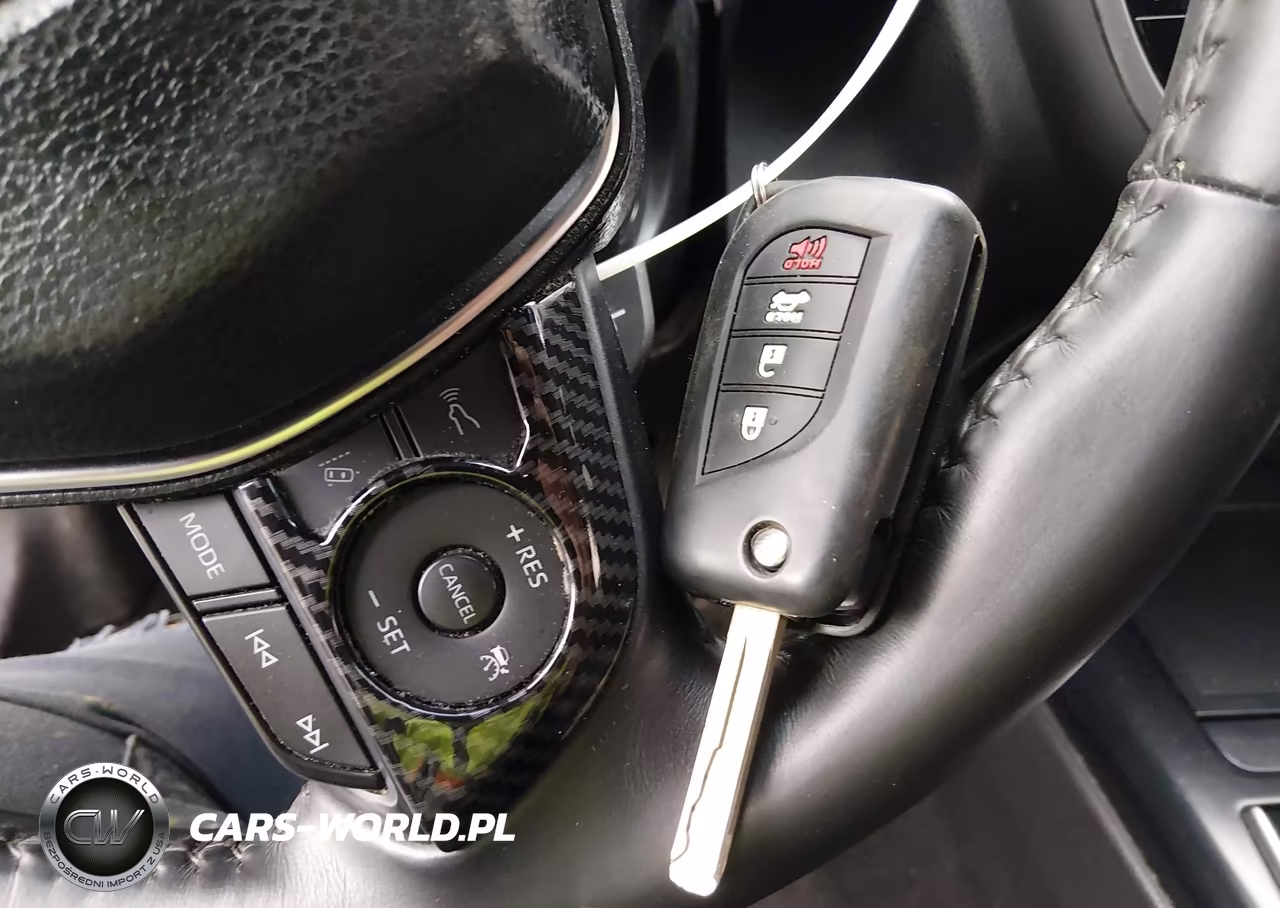 2018 Toyota Camry Se VIN:4T1B11HK9JU043808 - 11