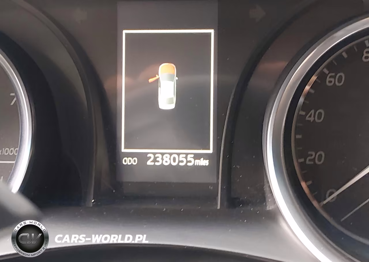 2018 Toyota Camry Se VIN:4T1B11HK9JU043808 - 7