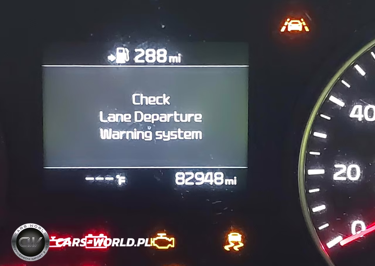 2019 Kia Optima Lx VIN:5XXGT4L32KG344739 - 15