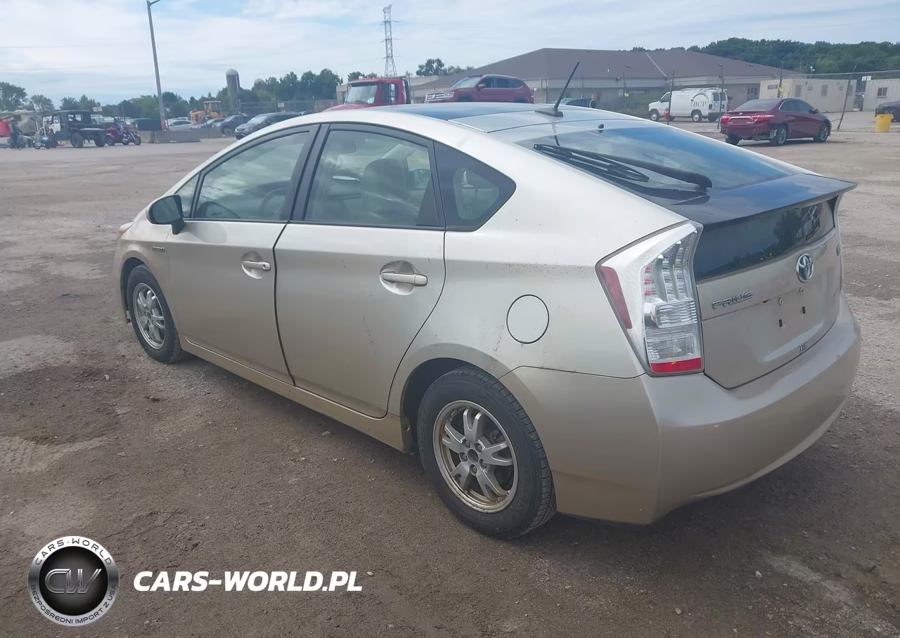 2011 Toyota Prius Four VIN:JTDKN3DU5B0306574 - 3