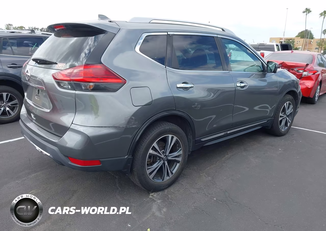 2017 Nissan Rogue Sl VIN:5N1AT2MV8HC877368 - 4