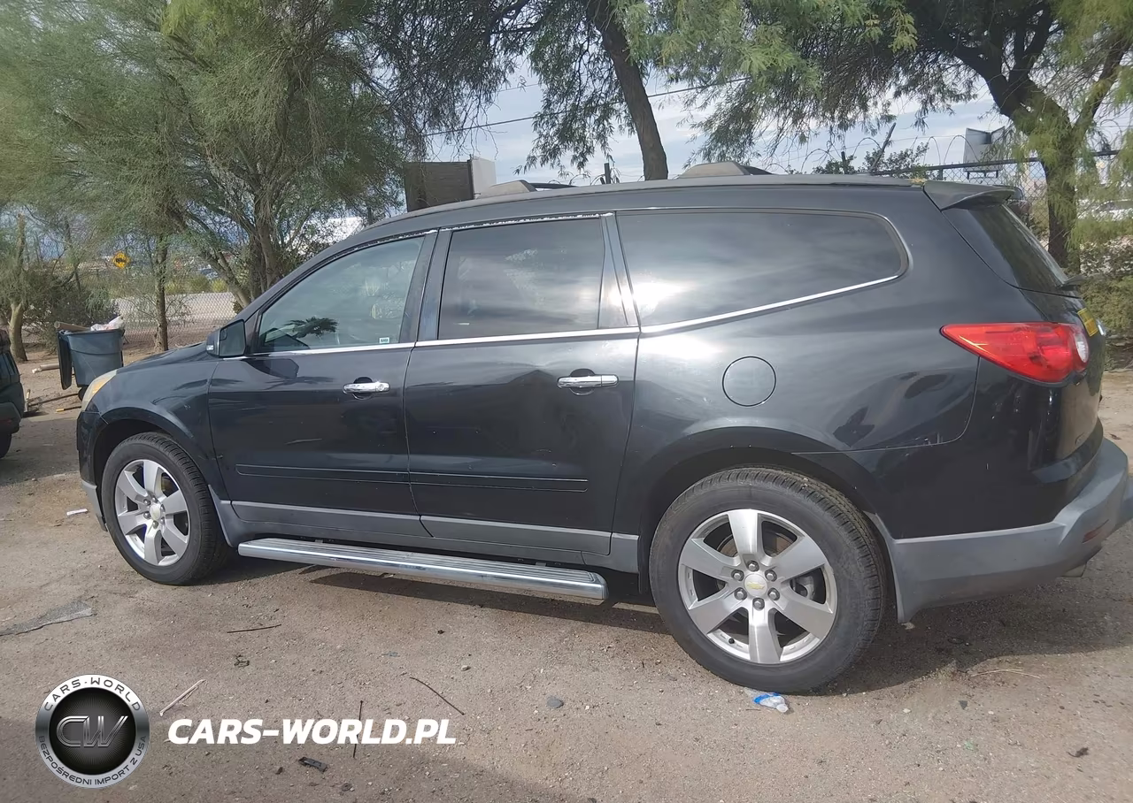 2011 Chevrolet Traverse 1Lt VIN:1GNKRGED0BJ305120 - 14