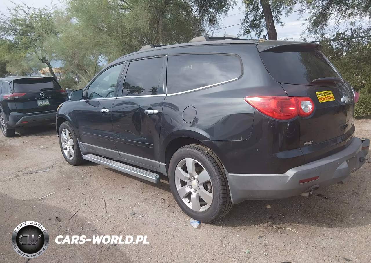 2011 Chevrolet Traverse 1Lt VIN:1GNKRGED0BJ305120 - 3