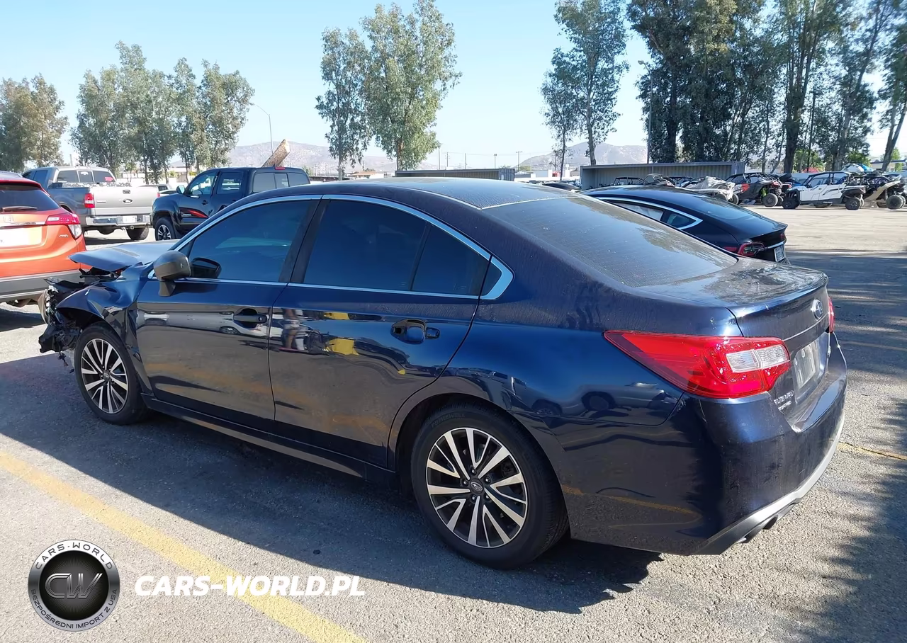 2018 Subaru Legacy 2.5I VIN:4S3BNAB64J3039319 - 3