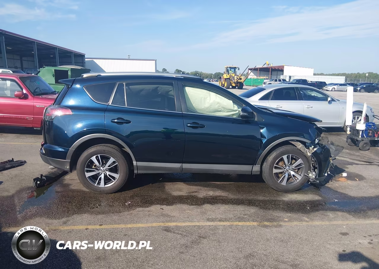 2018 Toyota Rav4 Xle VIN:JTMWFREV6JJ744098 - 13