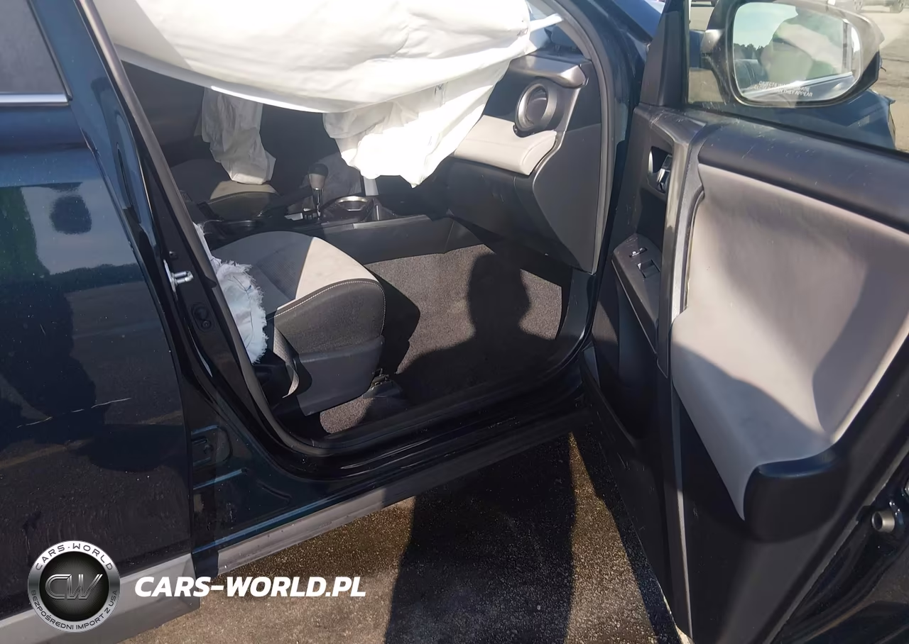 2018 Toyota Rav4 Xle VIN:JTMWFREV6JJ744098 - 5