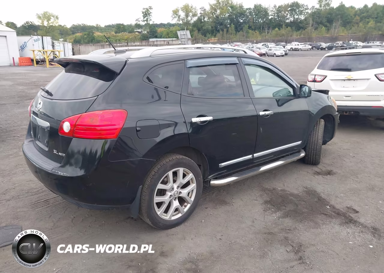 2011 Nissan Rogue Sv VIN:JN8AS5MV2BW264357 - 4