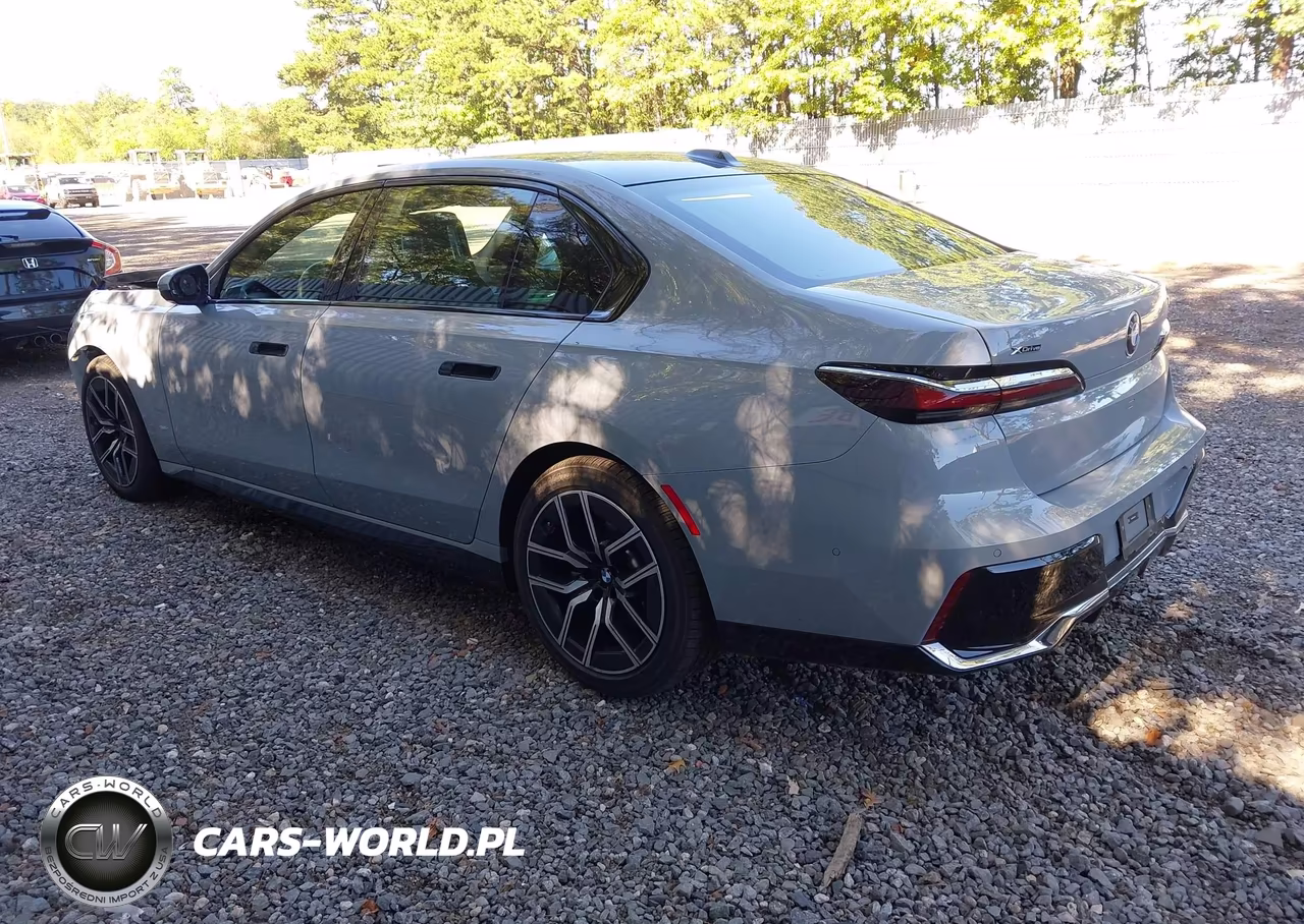 2026 BMW 740I xDrive VIN:WBA33EH01TCY06502 - 3