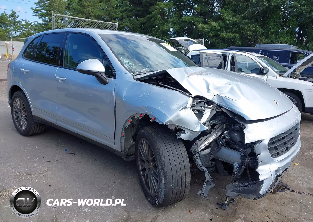 2017 Porsche Cayenne Platinum Edition VIN:WP1AA2A23HKA83760 - 6