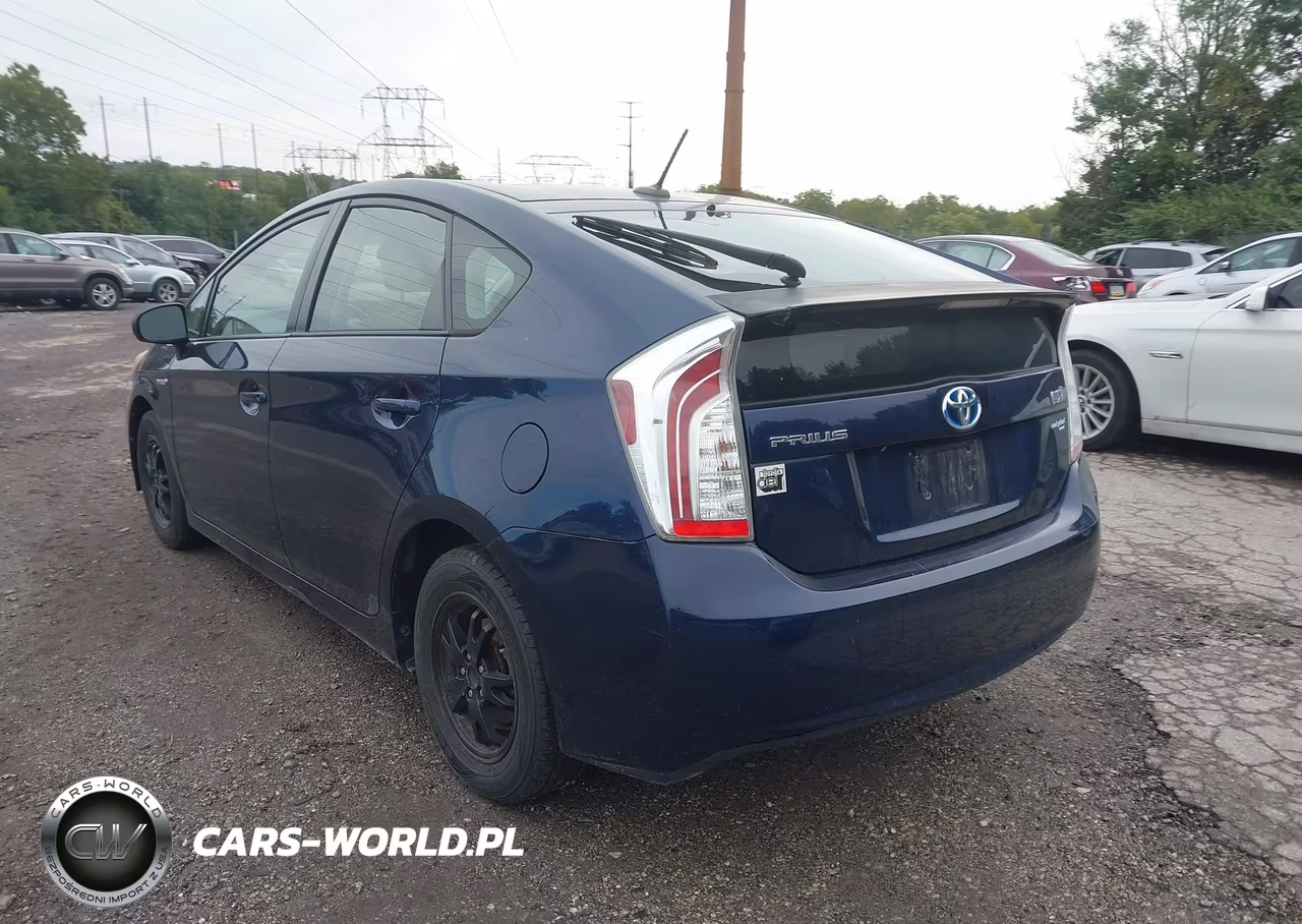 2012 Toyota Prius Three VIN:JTDKN3DU4C1599928 - 3