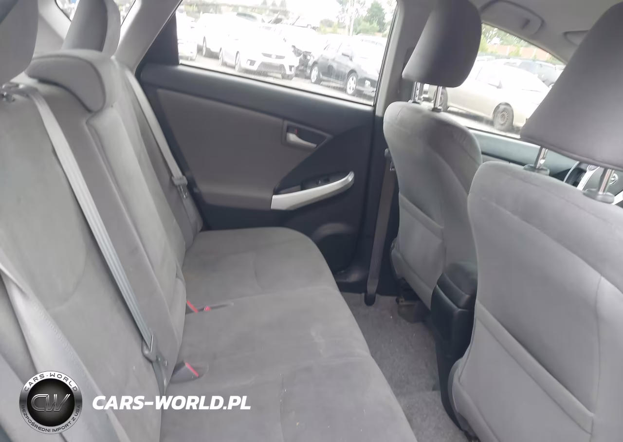 2012 Toyota Prius Three VIN:JTDKN3DU4C1599928 - 8