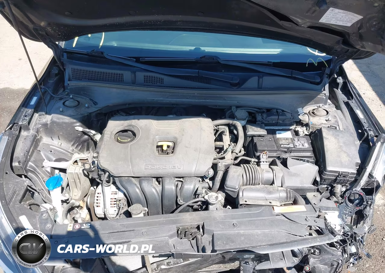 2020 Kia Forte Gt-Line VIN:3KPF34AD8LE256831 - 10