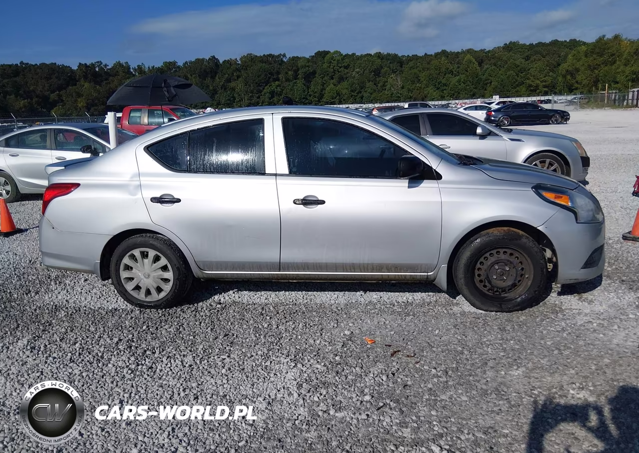 2015 Nissan Versa 1.6 S+ VIN:3N1CN7AP5FL811505 - 13