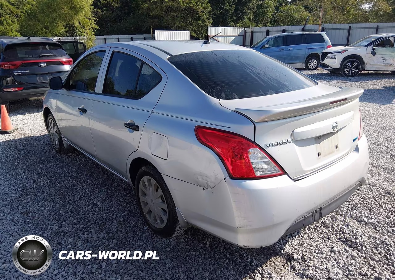 2015 Nissan Versa 1.6 S+ VIN:3N1CN7AP5FL811505 - 3