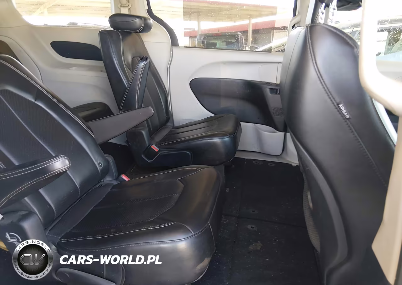 2020 Chrysler Voyager Lxi VIN:2C4RC1DG6LR182132 - 8