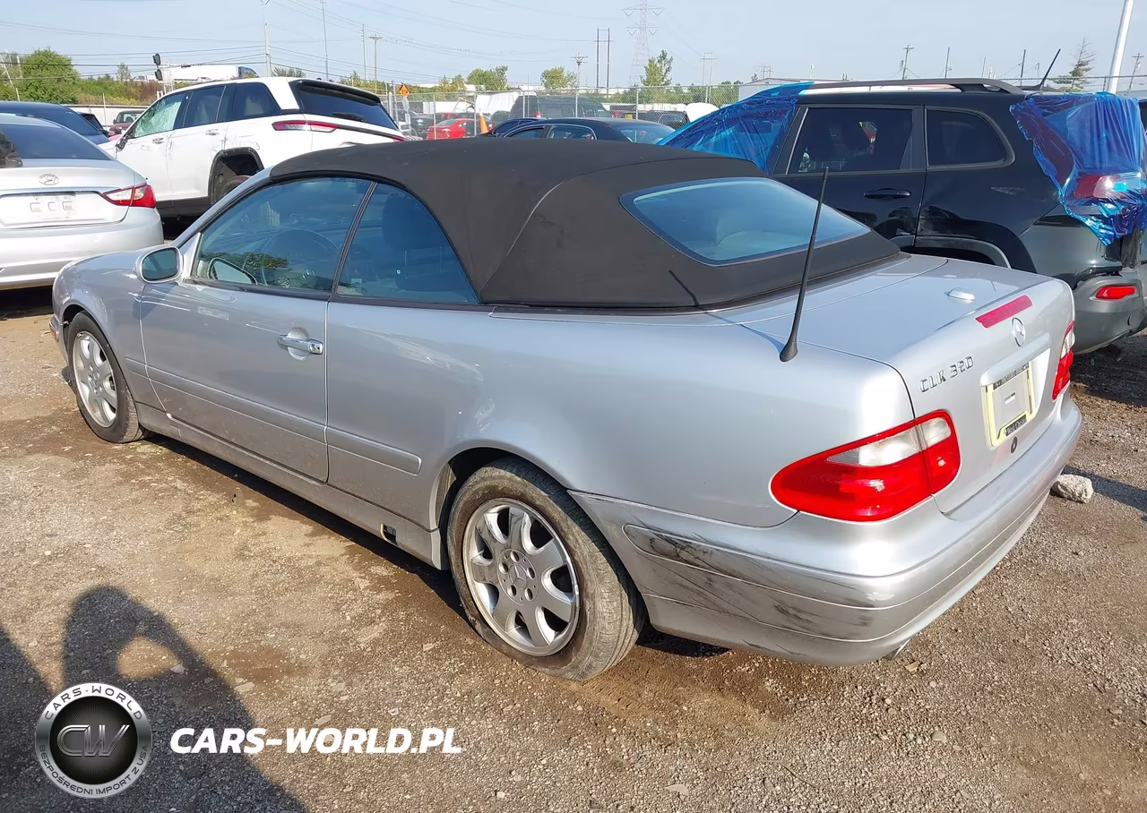 2003 Mercedes-Benz Clk 320 VIN:WDBLK65G03T144021 - 3