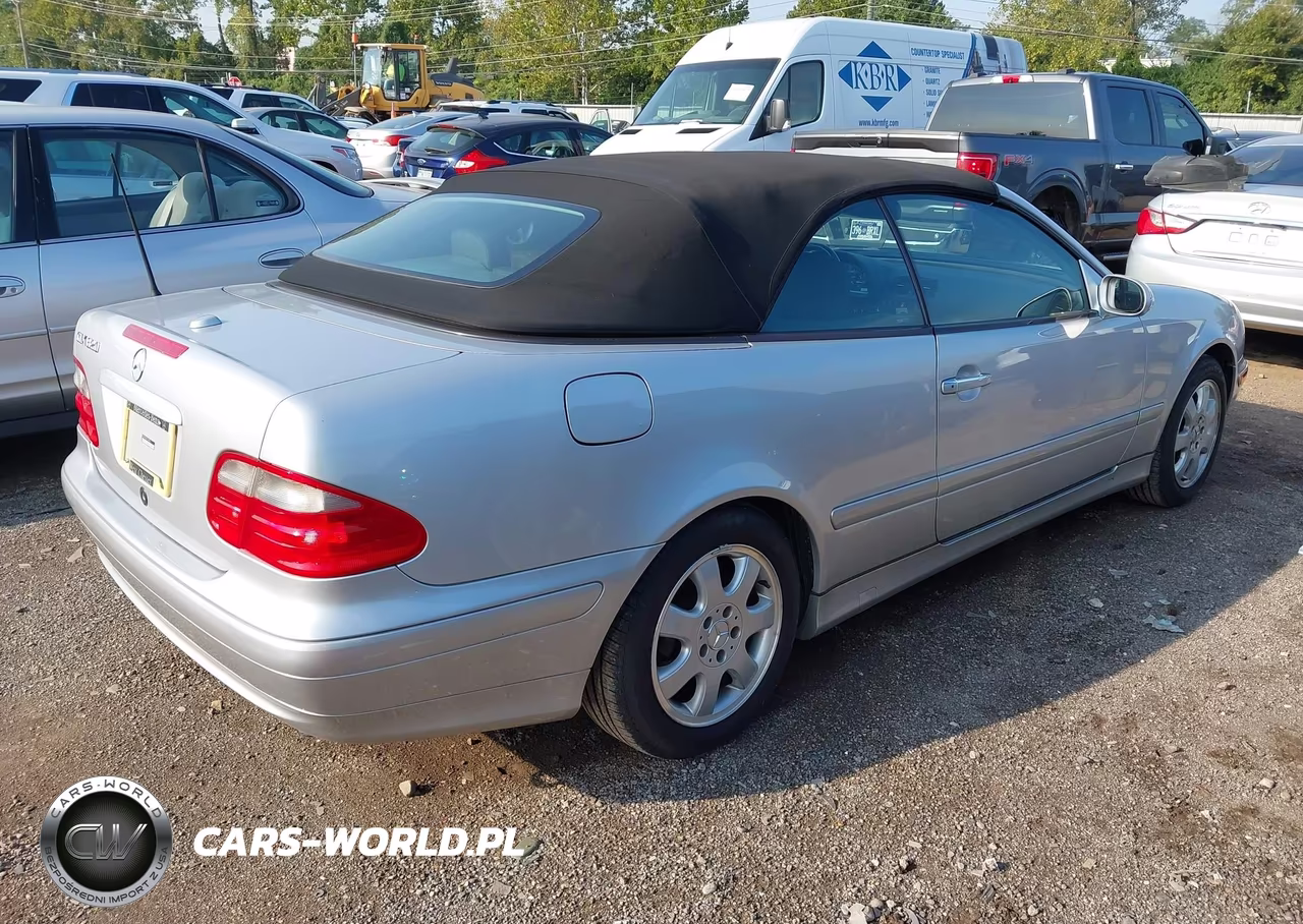 2003 Mercedes-Benz Clk 320 VIN:WDBLK65G03T144021 - 4