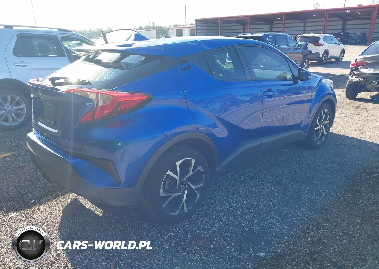 2018 Toyota C-Hr Xle VIN:NMTKHMBX4JR042171 - 4