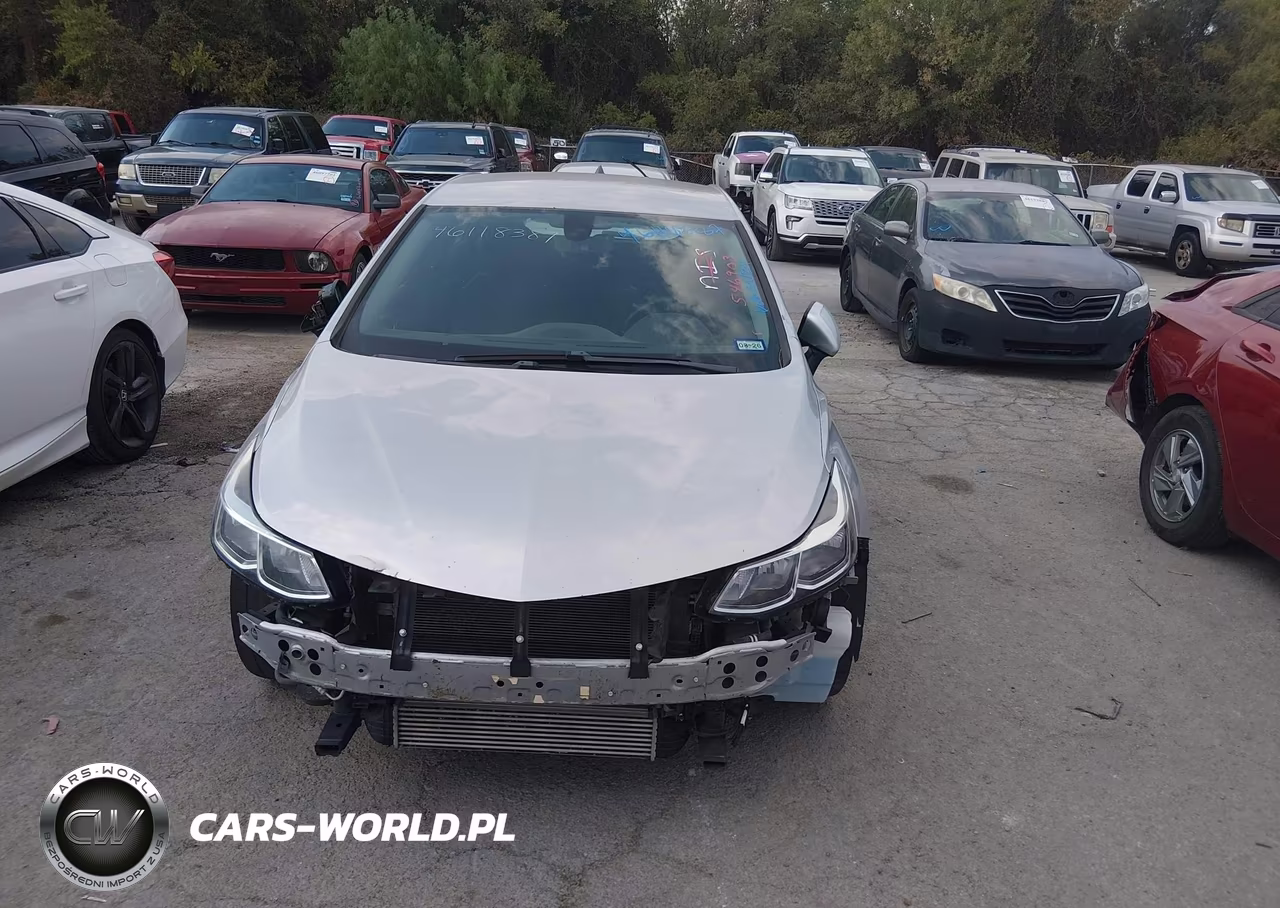 2019 Chevrolet Cruze Ls VIN:3G1BC6SM9KS546903 - 12