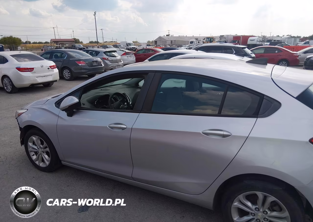 2019 Chevrolet Cruze Ls VIN:3G1BC6SM9KS546903 - 14