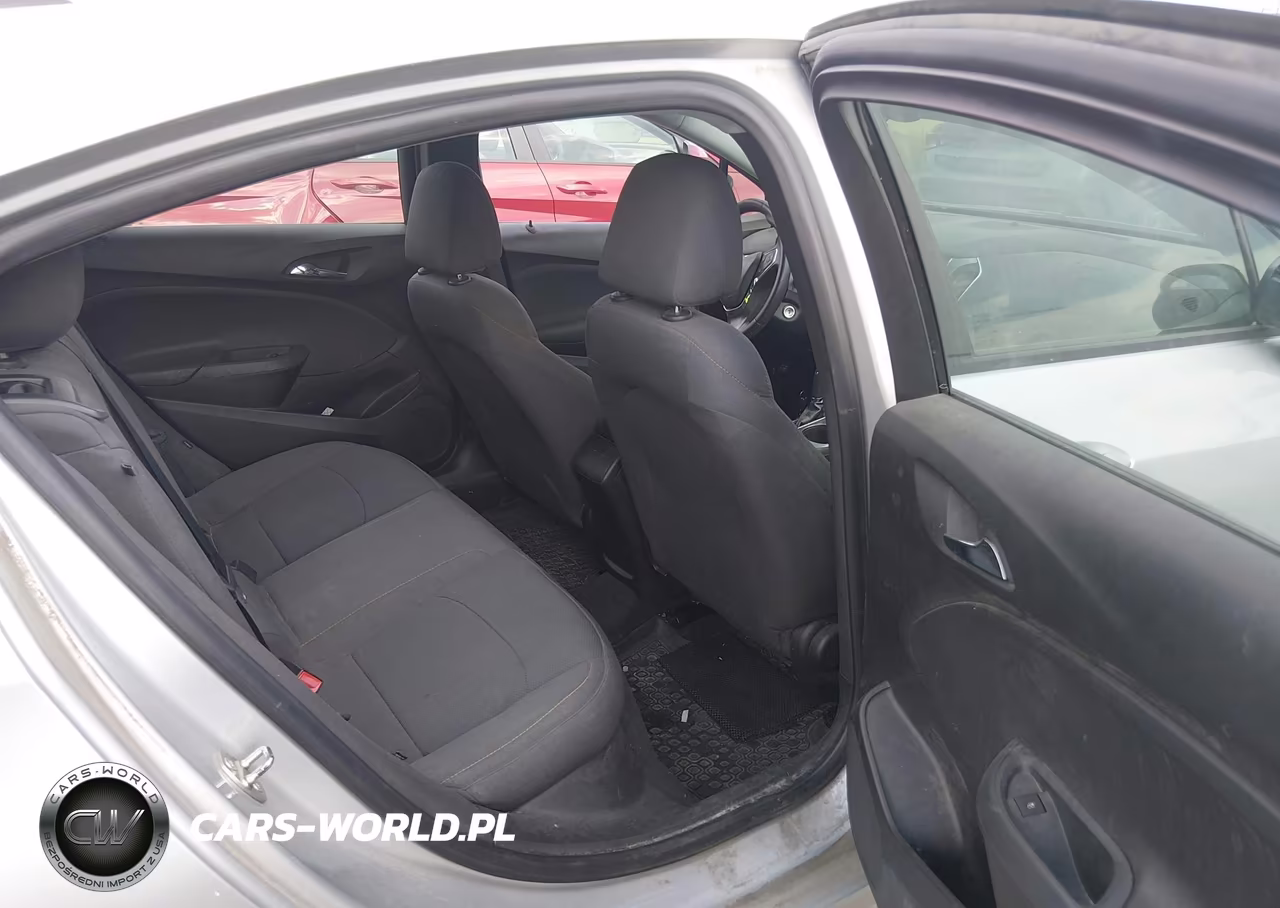 2019 Chevrolet Cruze Ls VIN:3G1BC6SM9KS546903 - 8