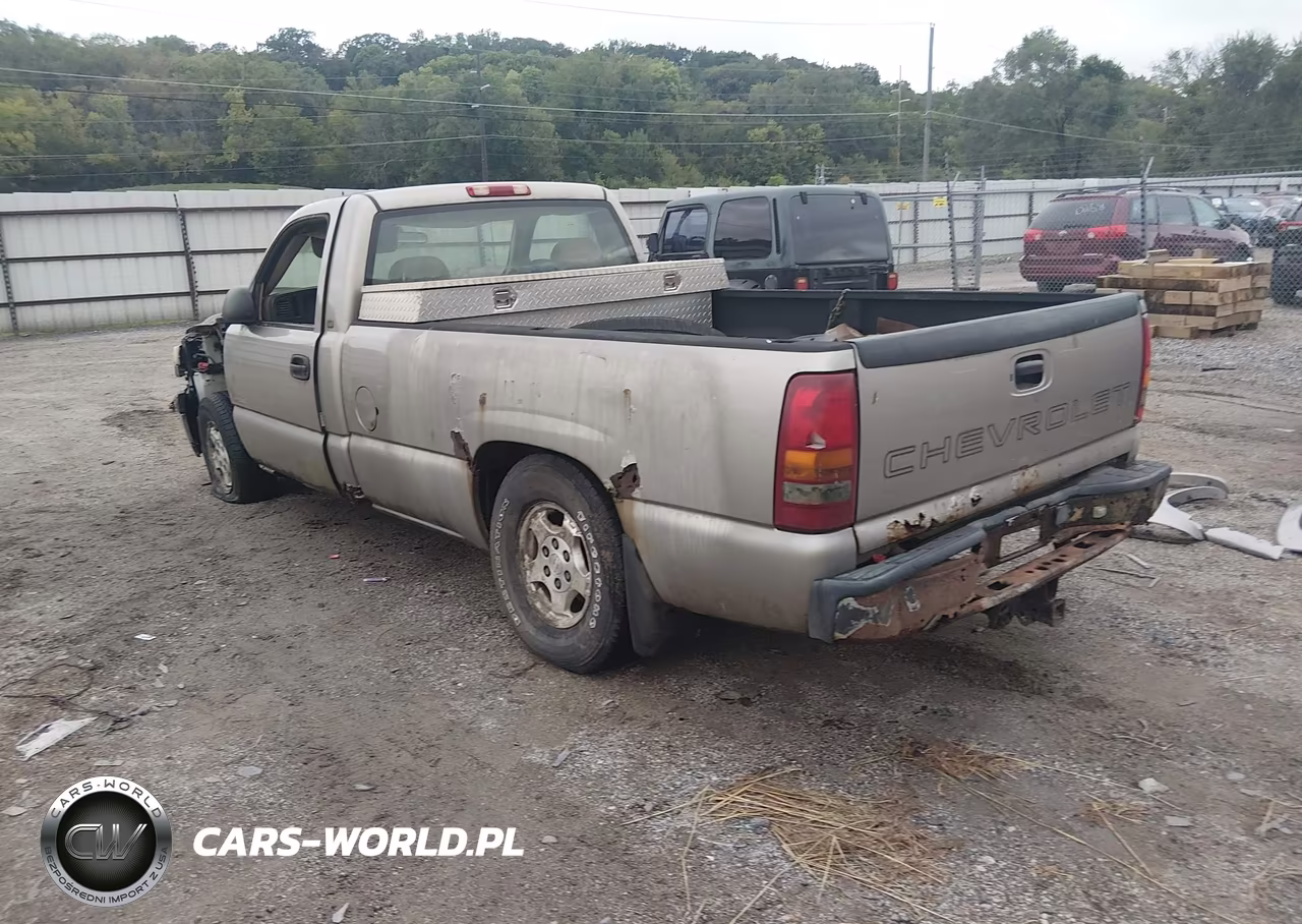 1999 Chevrolet Silverado 1500 VIN:1GCEC14W2XE174179 - 3