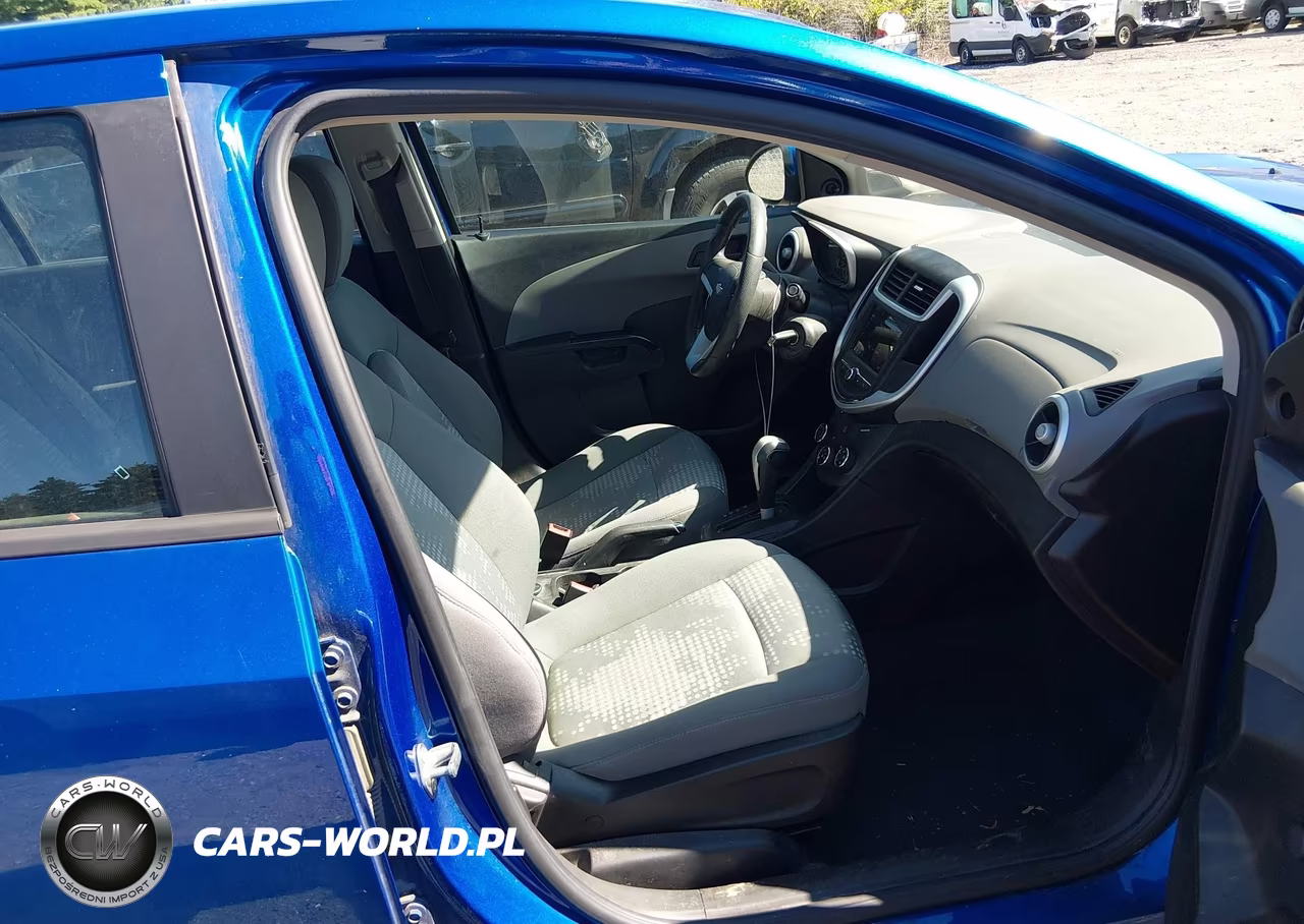 2018 Chevrolet Sonic Ls Auto VIN:1G1JB5SGXJ4123443 - 5
