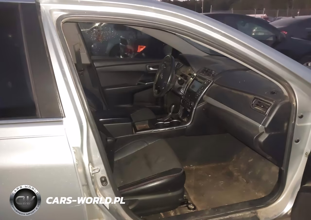 2017 Toyota Camry Se VIN:4T1BF1FK6HU646116 - 5