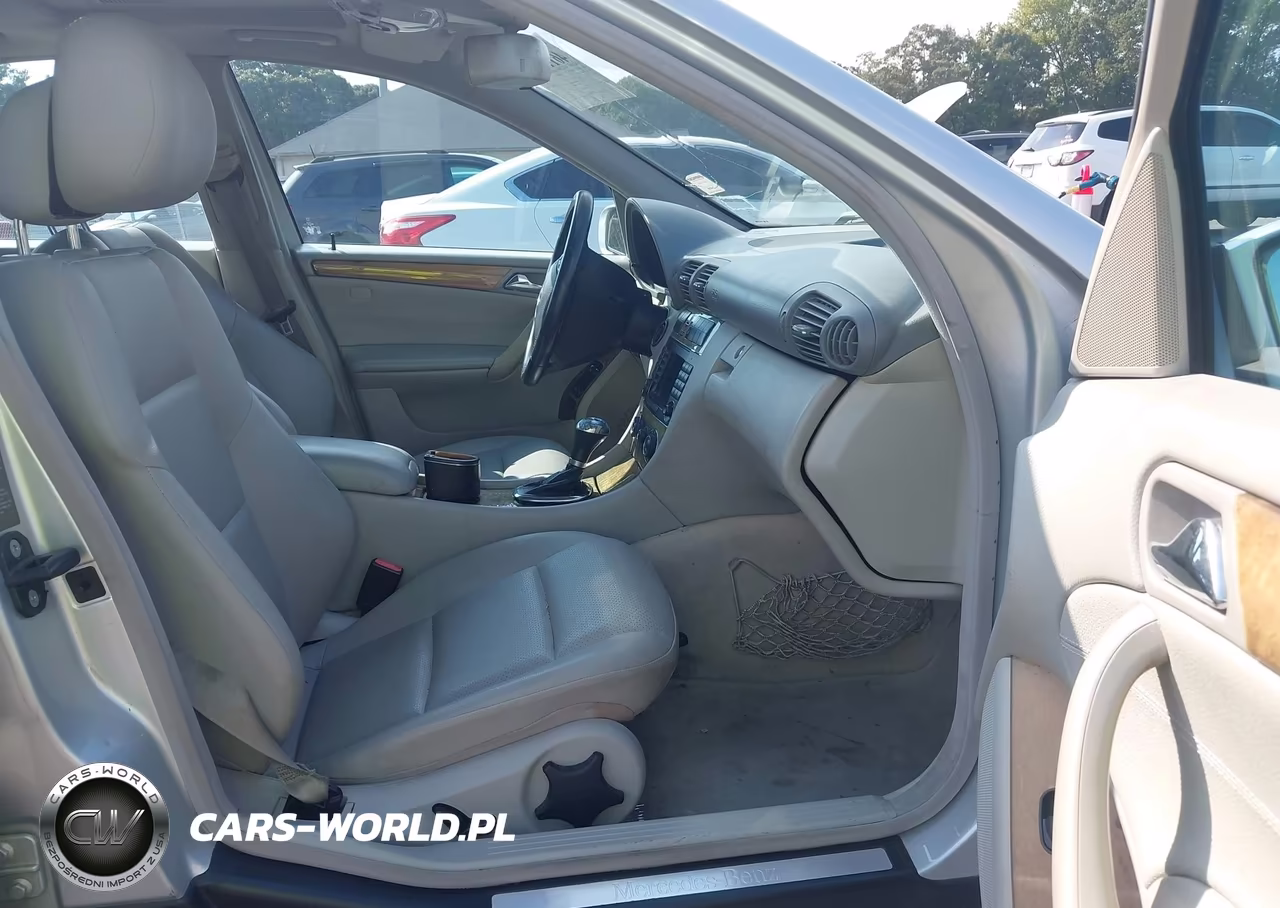 2007 Mercedes-Benz C 230 Sport VIN:WDBRF52H87F909518 - 5
